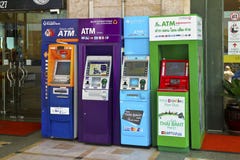 Linea di atms in Tailandia del sud fotografie stock libere da diritti Linea di atms in Tailandia del sud fotografie stock libere da diritti