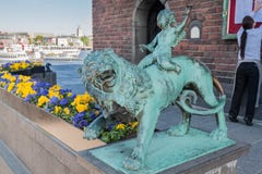 Lion Statue Town Hall Stockholm Sverige royaltyfri fotografi Lion Statue Town Hall Stockholm Sverige royaltyfri fotografi