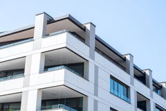 Ljubljana, Slov?nie 7 5 beau logement 2019 de luxe moderne de l'ext?rieur image stock Ljubljana, Slov?nie 7 5 beau logement 2019 de luxe moderne de l'ext?rieur image stock