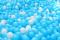 Ljusa och färgrika plast- leksakbollar, bollgrop, slut upp royaltyfria foton Ljusa och färgrika plast- leksakbollar, bollgrop, slut upp royaltyfria foton