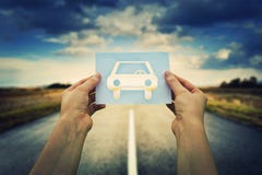 Llevar a cabo el icono del coche imagen de archivo libre de regalías Llevar a cabo el icono del coche imagen de archivo libre de regalías