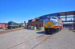 Locomotiva di diesel della ferrovia di Lackawanna, Scranton, PA, U.S.A. fotografie stock Locomotiva di diesel della ferrovia di Lackawanna, Scranton, PA, U.S.A. fotografie stock