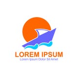 Logo de bateau ? voile illustration libre de droits Logo de bateau ? voile illustration libre de droits