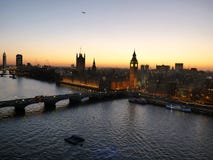Londres, fotos no por do sol sobre a cidade do grande panorama roda imagem de stock Londres, fotos no por do sol sobre a cidade do grande panorama roda imagem de stock