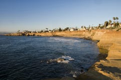 Los acantilados son San Diego fotografía de archivo libre de regalías Los acantilados son San Diego fotografía de archivo libre de regalías