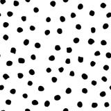Los lunares exhaustos del garabato de la mano incons?til cepillan el modelo blanco y negro ilustración del vector Los lunares exhaustos del garabato de la mano incons?til cepillan el modelo blanco y negro ilustración del vector