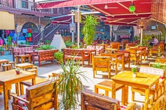 Los restaurantes en la ciudad vieja de Antalya Foto de archivo Los restaurantes en la ciudad vieja de Antalya Foto de archivo