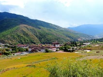 Luchtmening van Tashichho Dzong, Thimphu, Bhutan royalty-vrije stock afbeelding Luchtmening van Tashichho Dzong, Thimphu, Bhutan royalty-vrije stock afbeelding