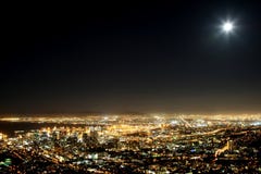Lumières de ville de Capetown images stock Lumières de ville de Capetown images stock