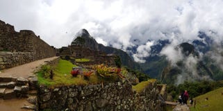 Machu Picchu, rovine di Incnca nel peruviano le Ande immagine stock Machu Picchu, rovine di Incnca nel peruviano le Ande immagine stock