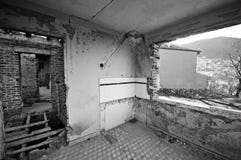 maison abandonnée vieille photos stock maison abandonnée vieille photos stock
