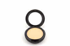 Makeup proszek w Czarnej skrzynce Obrazy Royalty Free Makeup proszek w Czarnej skrzynce Obrazy Royalty Free