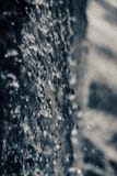 Makrotrieb des Wassers in einem Wasserfall stockfoto Makrotrieb des Wassers in einem Wasserfall stockfoto