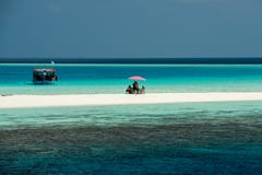Maldives piaskowatej plaży raju biały tropikalny krajobraz zdjęcia royalty free Maldives piaskowatej plaży raju biały tropikalny krajobraz zdjęcia royalty free