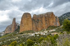 Mallos De Riglos are the picturesque rocks in Huesca Spain royalty free stock photos Mallos De Riglos are the picturesque rocks in Huesca Spain royalty free stock photos