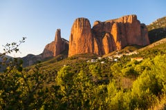 Mallos de Riglos à Huesca, Aragon photo stock Mallos de Riglos à Huesca, Aragon photo stock