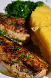 Mamaliga z piec na grillu ryba Obrazy Stock Mamaliga z piec na grillu ryba Obrazy Stock