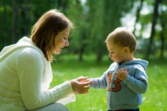 Maman et fils photographie stock Maman et fils photographie stock