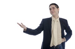 Mann im Geschäft, das etwas mit seiner rechten Hand zeigt Stockfoto Mann im Geschäft, das etwas mit seiner rechten Hand zeigt Stockfoto