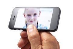 Mano della ragazza del telefono cellulare della foto fotografie stock libere da diritti Mano della ragazza del telefono cellulare della foto fotografie stock libere da diritti