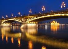 Margaret Bridge stock images Margaret Bridge stock images