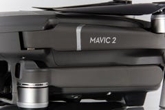 Mavic 2 proembleemclose-up De macro van het hommellichaam technologie royalty-vrije stock foto's Mavic 2 proembleemclose-up De macro van het hommellichaam technologie royalty-vrije stock foto's