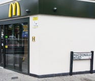 Mcdonald restauracja na McDonald drodze obrazy royalty free Mcdonald restauracja na McDonald drodze obrazy royalty free