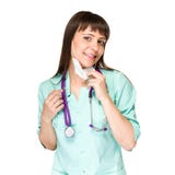 Medico femminile che indossa maschera chirurgica fotografia stock libera da diritti Medico femminile che indossa maschera chirurgica fotografia stock libera da diritti