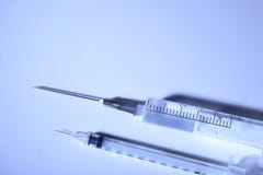 Medizinische Plastikspritze und Insulinspritze stockfoto Medizinische Plastikspritze und Insulinspritze stockfoto
