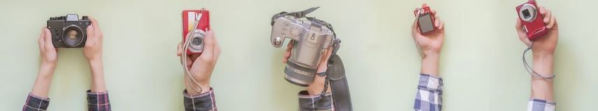 Mehrfache Hände halten verschiedene Kameras lokalisierten kreatives f lizenzfreies stockfoto Mehrfache Hände halten verschiedene Kameras lokalisierten kreatives f lizenzfreies stockfoto