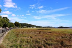 Mening langs promenade bij landhuis-over--Zand Cumbria Royalty-vrije Stock Foto's Mening langs promenade bij landhuis-over--Zand Cumbria Royalty-vrije Stock Foto's