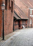 Mening van straat Puggaardsgade in Ribe royalty-vrije stock afbeeldingen Mening van straat Puggaardsgade in Ribe royalty-vrije stock afbeeldingen