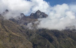 Meningen van de Bergen van de Andes dichtbij Machu Picchu stock foto's Meningen van de Bergen van de Andes dichtbij Machu Picchu stock foto's