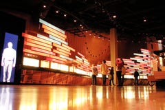 Mensen, Vertoningen en het Rechten van de mensmuseum royalty-vrije stock afbeeldingen Mensen, Vertoningen en het Rechten van de mensmuseum royalty-vrije stock afbeeldingen