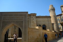 Mesquita de Juma, Baku, Azerbaijão imagens de stock Mesquita de Juma, Baku, Azerbaijão imagens de stock