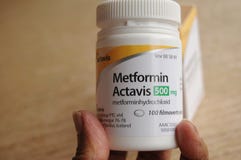 METFORMIN ACTAVIS MEDICEINE VOOR DIABETESziekte royalty-vrije stock foto's METFORMIN ACTAVIS MEDICEINE VOOR DIABETESziekte royalty-vrije stock foto's
