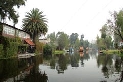 Mexicaans waterdistrict van Xochimilco Stock Foto's Mexicaans waterdistrict van Xochimilco Stock Foto's