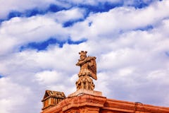 Mexikanische indische Statue San Miguel de Allende Mexiko lizenzfreie stockfotos Mexikanische indische Statue San Miguel de Allende Mexiko lizenzfreie stockfotos