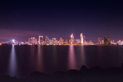 Miast światła nad San Diego zatoką obraz royalty free Miast światła nad San Diego zatoką obraz royalty free