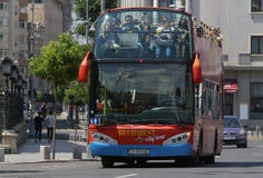 Miasta życie Bucharest, Rumunia - zwycięstwo aleja - fotografia stock Miasta życie Bucharest, Rumunia - zwycięstwo aleja - fotografia stock