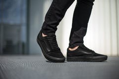 vans old skool all black mens