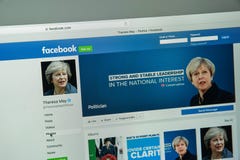 Milán, Italia - 10 de agosto de 2017: Página del facebook de Theresa May foto de archivo libre de regalías Milán, Italia - 10 de agosto de 2017: Página del facebook de Theresa May foto de archivo libre de regalías