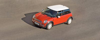 Mini carro imagem de stock royalty free Mini carro imagem de stock royalty free