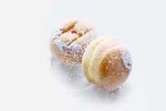 Mini Jam Donuts, Gebakjes, op Witte Achtergrond stock afbeelding Mini Jam Donuts, Gebakjes, op Witte Achtergrond stock afbeelding