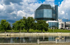 MINSK BIAŁORUŚ, Lipiec, - 10, 2018: Krajowa biblioteka Białoruś zdjęcie stock MINSK BIAŁORUŚ, Lipiec, - 10, 2018: Krajowa biblioteka Białoruś zdjęcie stock