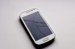 Mobiele telefoonreparatie, het gebroken scherm, gebarsten glas stock fotografie Mobiele telefoonreparatie, het gebroken scherm, gebarsten glas stock fotografie