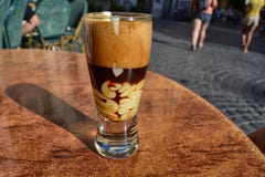 Mocaccino, gorący napój z kawą, czekoladą i śmietanką, obraz royalty free Mocaccino, gorący napój z kawą, czekoladą i śmietanką, obraz royalty free