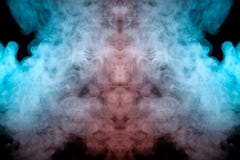 Modello mistico di fumo colorato verde, blu e rosa sotto forma del fronte di un fantasma con i grandi occhi e di una bocca aperta illustrazione di stock Modello mistico di fumo colorato verde, blu e rosa sotto forma del fronte di un fantasma con i grandi occhi e di una bocca aperta illustrazione di stock