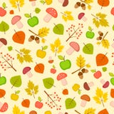 Modello senza cuciture di autunno con le foglie, le mele, i funghi e la sorba Immagine Stock Libera da Diritti Modello senza cuciture di autunno con le foglie, le mele, i funghi e la sorba Immagine Stock Libera da Diritti