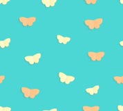 Modello senza cuciture di vettore delle farfalle tagliate di carta illustrazione vettoriale Modello senza cuciture di vettore delle farfalle tagliate di carta illustrazione vettoriale